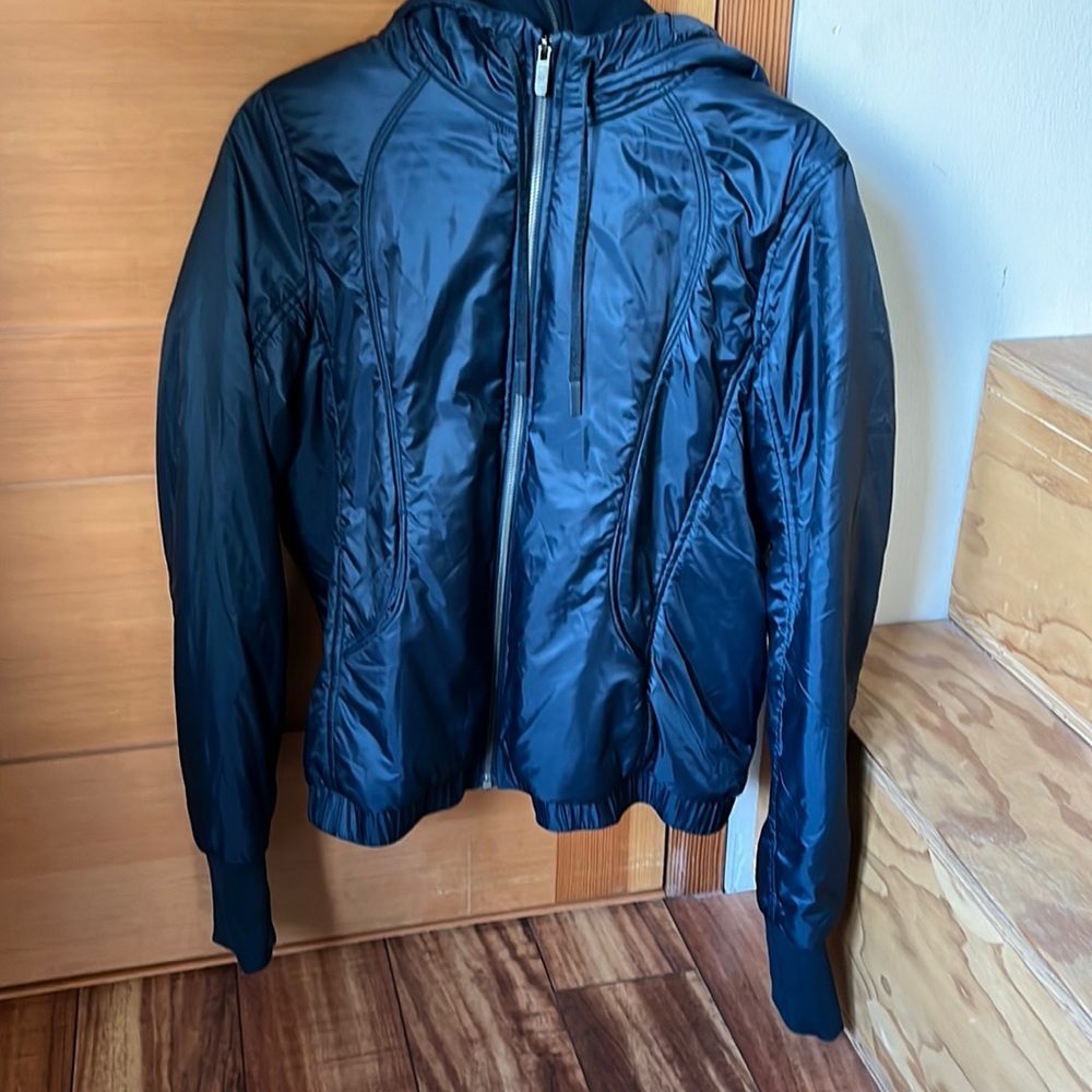 Lululemon navy winter jacket